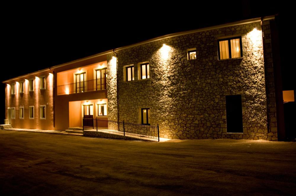 Vytina Mountain View Hotel ภายนอก รูปภาพ